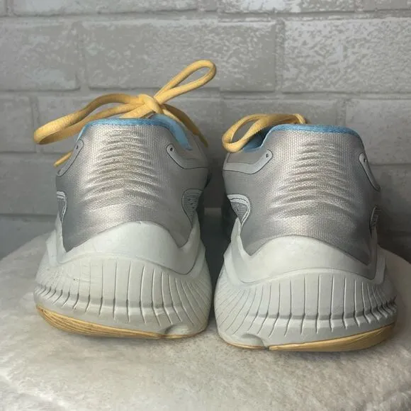 Altra Women's VIA Olympus Running Shoes Size 9.5 Light Grey with Orange and Blue