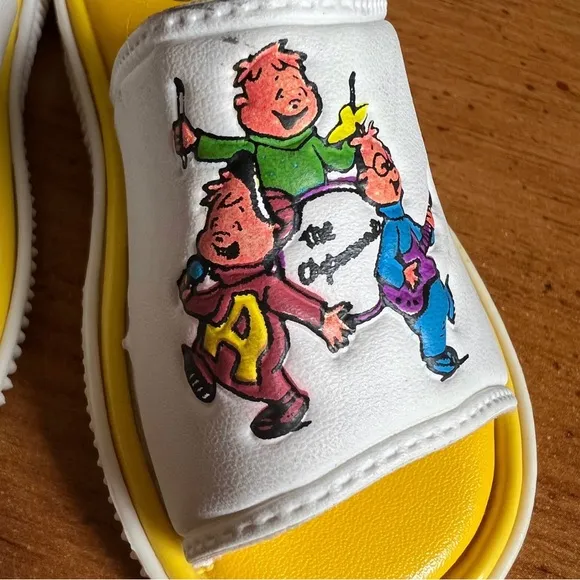 Alvin and the Chipmunks Vintage 1984 Bagdasarian Kids Size 7 Slide Sanda…