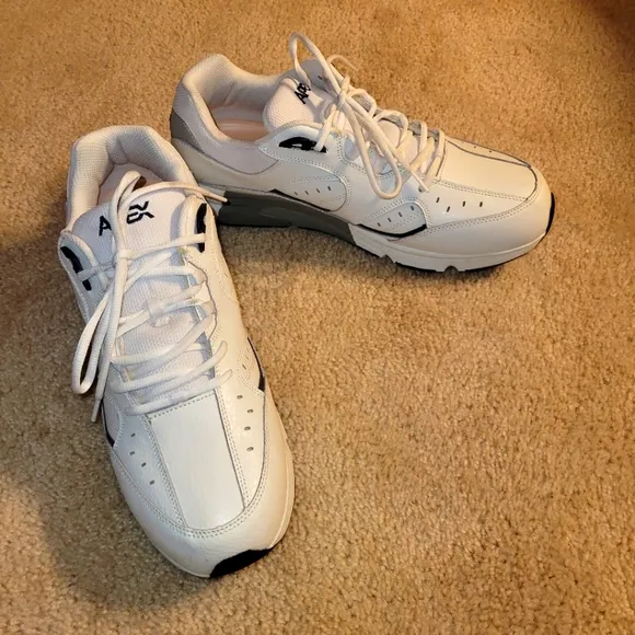 APEX Men's Lace Walking Shoes