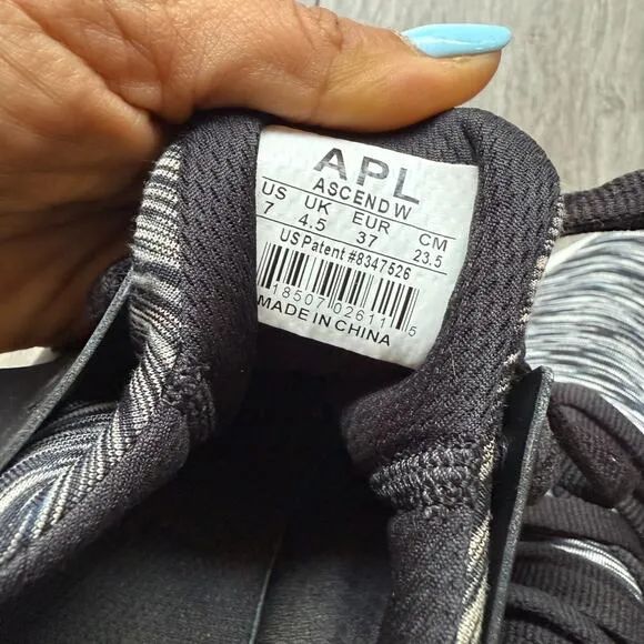 APL Lululemon TechLoom Ascend Shoe Womens Sz 7 Black &amp; White Propelium