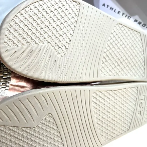 APL Quilted Leather Slide Sandals -men’s size 8