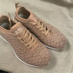 APL Rosegold/ Beige TechLoom Phantom Sneakers