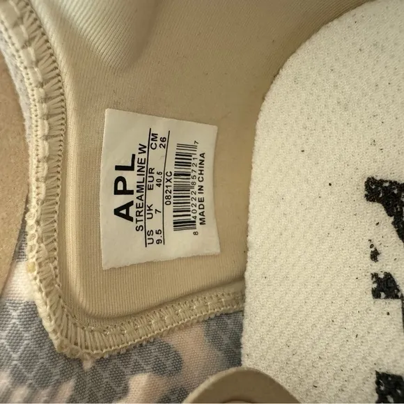 APL Streamline Sneakers - Parchment / Black / Leopard Size 9.5  $320