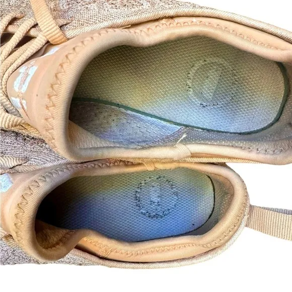 APL Techloom Phantom Sneaker