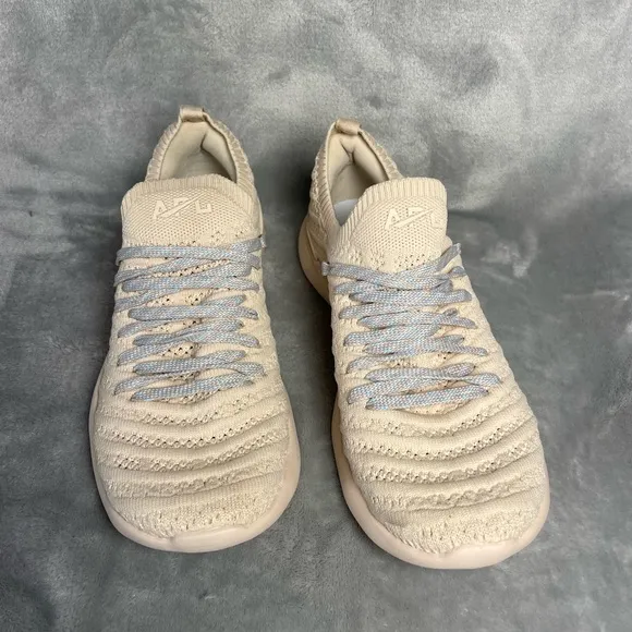 APL TECHLOOM WAVE HYBRID SNEAKERS SIZE 6.5