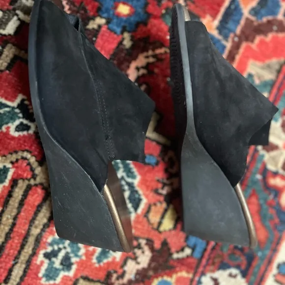 Arche Black Mules Elegant Suede Slip-On
