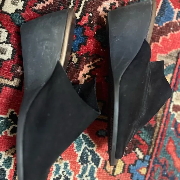 Arche Black Mules Elegant Suede Slip-On