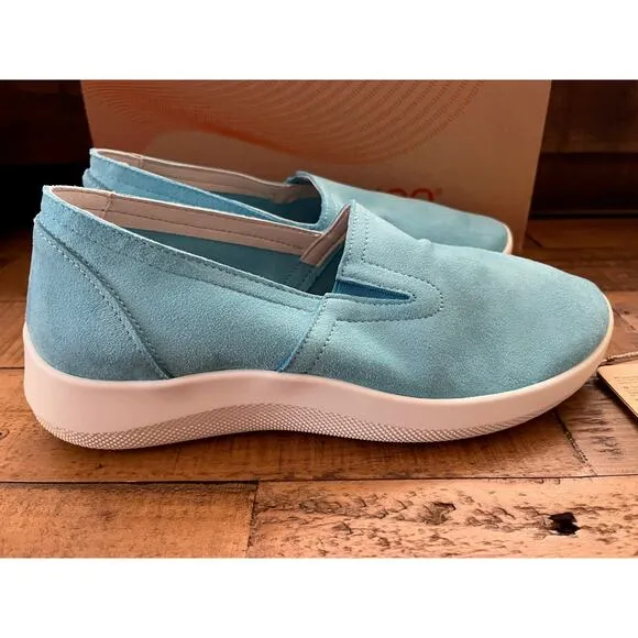 ARCOPEDICO J51 Banff Women's Slip on Shoes in color Sky Sz EU-40
