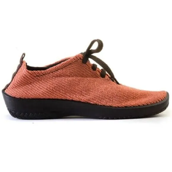 ARCOPEDICO Women’s LS Knit Lace-Up Shoes in the Size 41/9.5-10 US in Brick Color