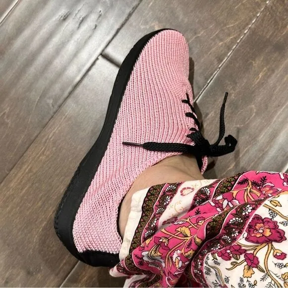 ARCOPEDICO Women’s LS Knit Lace-Up Shoes in the Size 41/9.5-10 US in Pink Color