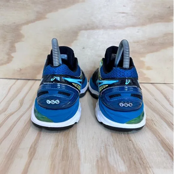 Asics - GT-2000 4 - Running Shoes - Black/Blue - Women's - 6.5 - T656N