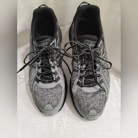 ASICS Men's Gray &amp; Black Gel Venture 6 Cross Training Shoes size 13