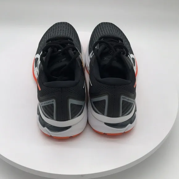 ASICS Mens Running Shoes size 9.5 US