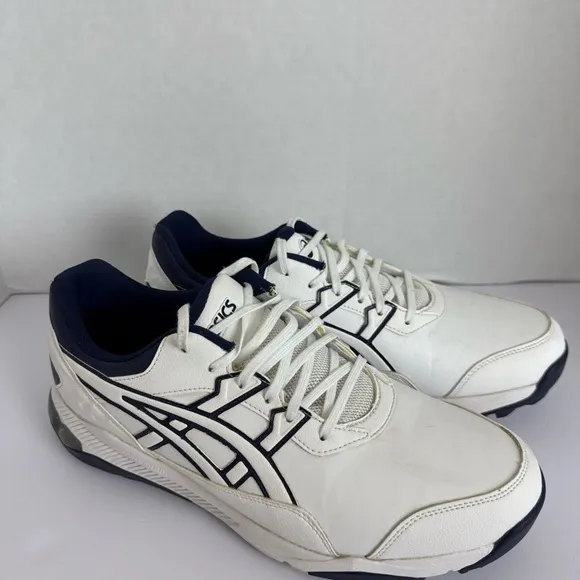 Asics White and Black Athletic Shoes for Performance