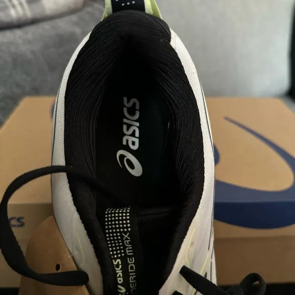 ASICS White and Green Running Shoes