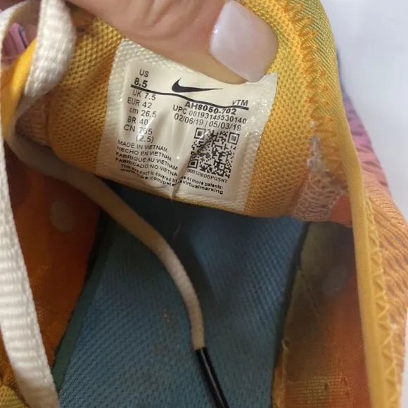 Authentic Rare NIKE Air Max 270 LOW‎ TOP Athletic SNEAKERS in Gradient MEN'S 8.5