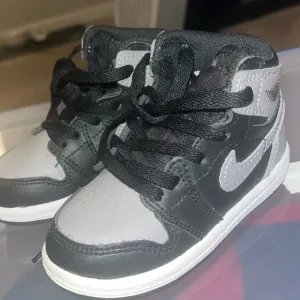 Baby Basketball Nike Gum Shoes