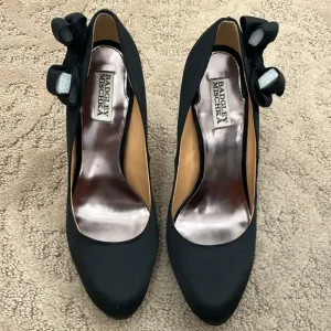 Badgley Mischka Black Satin Heels with Bows Size 10