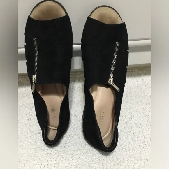 Beautifeel size 39(8 .5) Black Zipper Side Vents Shoes