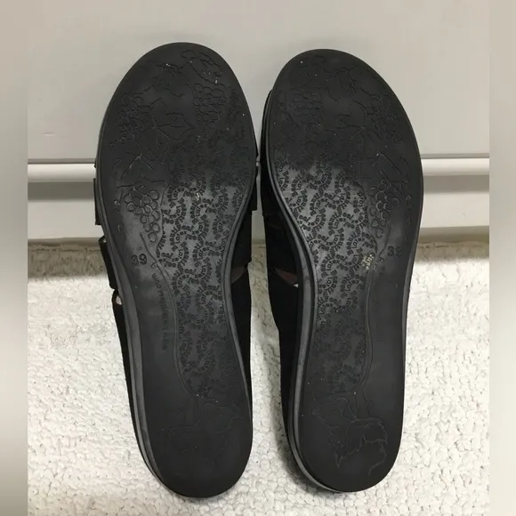 Beautifeel size 39(8 .5) Black Zipper Side Vents Shoes