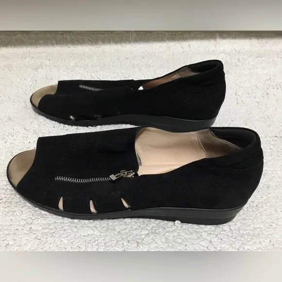Beautifeel size 39(8 .5) Black Zipper Side Vents Shoes