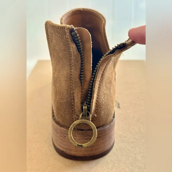 Beek! Ankle Bootie/“Falcon” Suede/Zip-up/Chestnut/Size-7.5