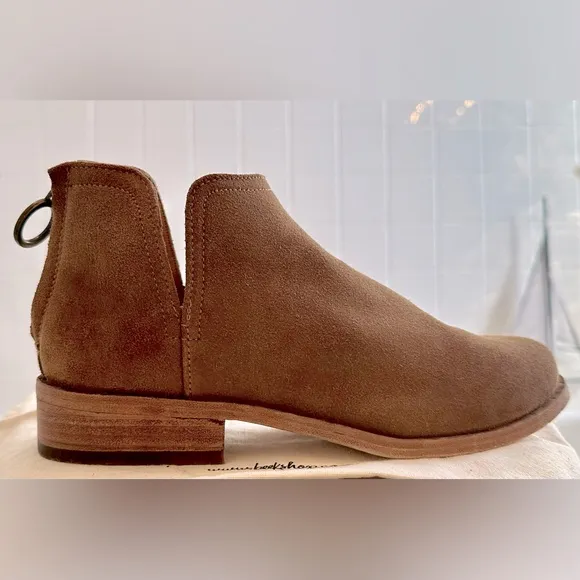 Beek! Ankle Bootie/“Falcon” Suede/Zip-up/Chestnut/Size-7.5