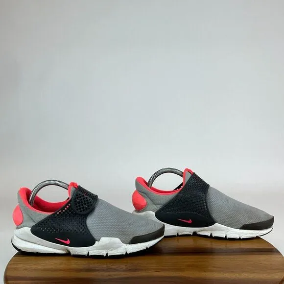 Big Kids Nike Sock Dart Gray Athletic‎ Running Shoes Sneakers Size 6 Y GUC