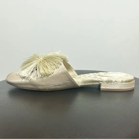 Birdies Champagne Pale Gold Dupioni Satin Pom Poms Songbird Slip On Mules 8.5