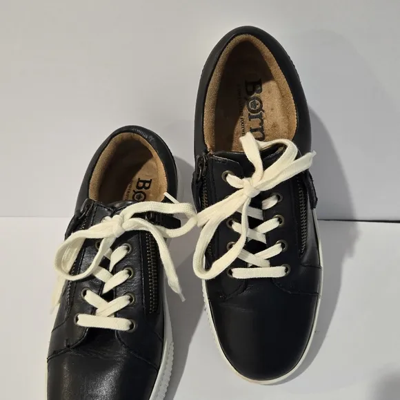 BORN Paloma Women's Leather shoes 7.5M