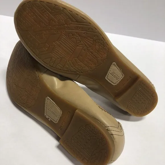 Born Women’s Julianne, Tan Leather Slip-On Shoes, Size 6 Wide