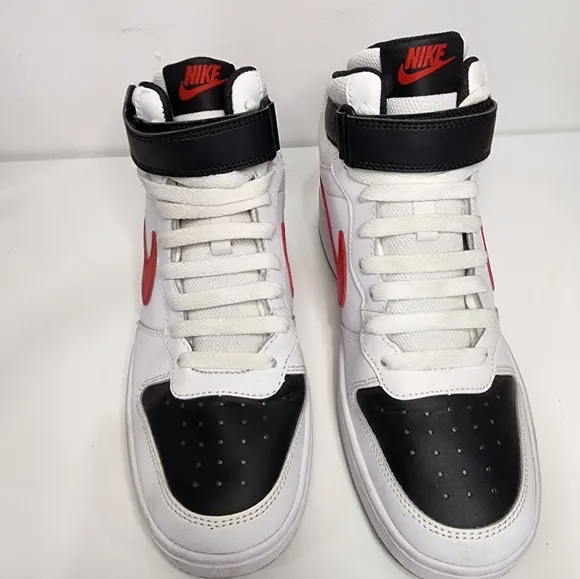 Boys Nike Gym Shoes
