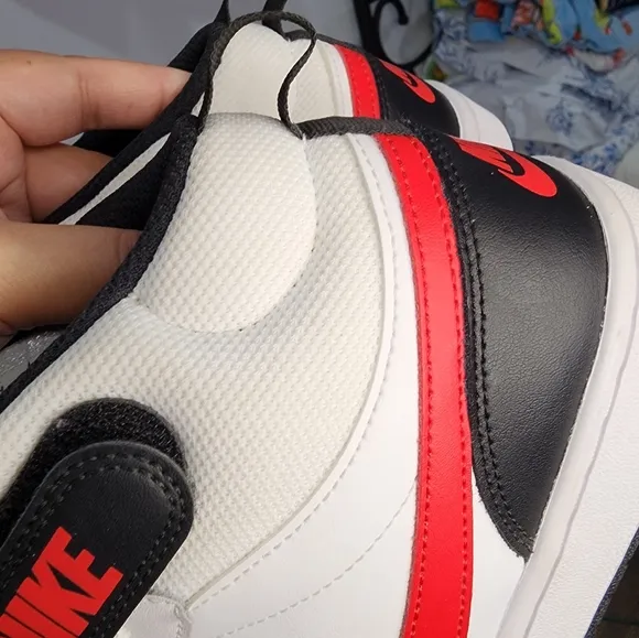 Boys Nike Gym Shoes