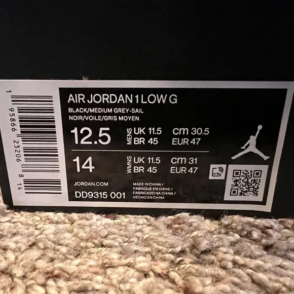 Brand new Jordan One Low’s (Shadow) golf shoes.