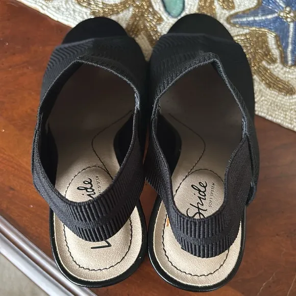 Brand New Life Stride Flex Black Fabric Stretch Fly Knit Slingback Heels Sandals
