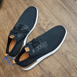 Brand New Men's &quot;Wolf &amp; Shepherd SwiftKnit&quot; Shoes. Black/White. Various Sizes.