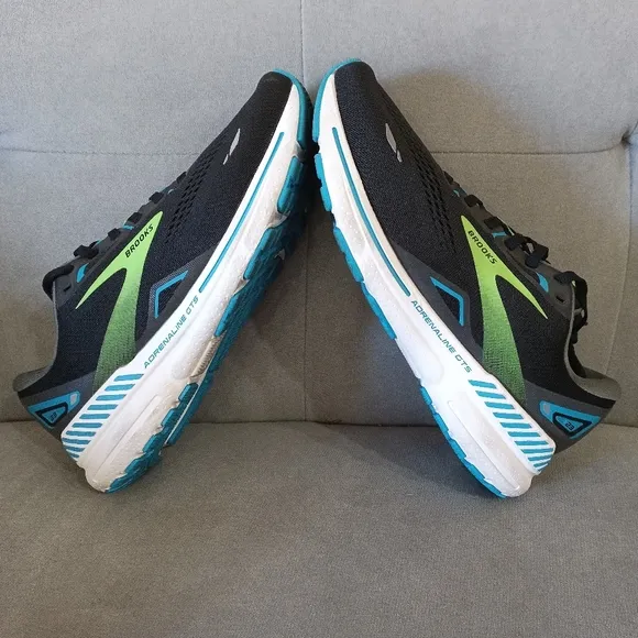 Brooks Adrenaline GTS 23 Athletic Running Shoes Mens Size 9.5