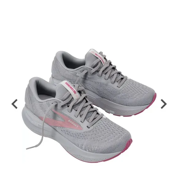 Brooks Adrenaline GTS 24 Women's Gray and Pink Running Shoes/,9 M