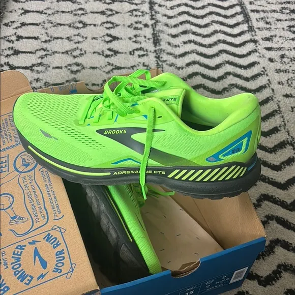 Brooks Adrenaline GTS Neon Green Running Shoes