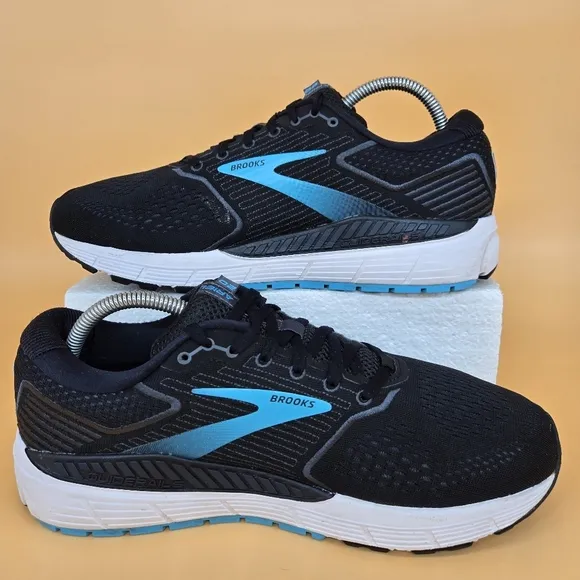Brooks Ariel 20 Women's Black Running Shoes Size 12