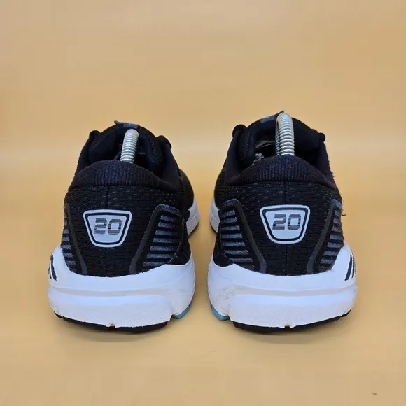 Brooks Ariel 20 Women's Black Running Shoes Size 12