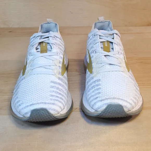 Brooks Bedlam 2 Women's 8.5 Running Shoes - White and Gold