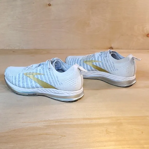 Brooks Bedlam 2 Women's 8.5 Running Shoes - White and Gold