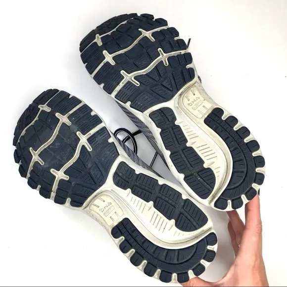 Brooks Ghost 12 running shoes sneakers lavender 11