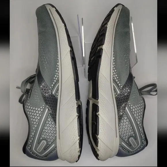 Brooks Ghost 14 Mens Gray White Running Walking Shoes Sneakers SZ 14 D UK 13