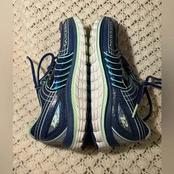 Brooks Glycerin 12 Navy Athletic Running Shoes 1201601B453 Women's US 8.5 B