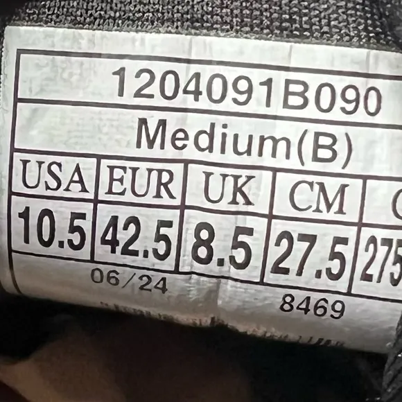 Brooks Glycerin 21 Running Shoes in Black White