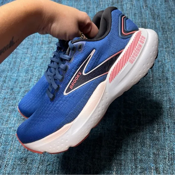 Brooks Glycerin 21 Running Shoes in Blue Icy Pink Rose
