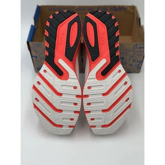 Brooks Men’s Launch 10 Running Shoes White/Black Fiery Coral New W Box Size 12