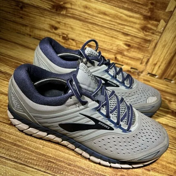 Brooks Mens Beast 18 Running Shoes Gray 1102822E015 Low Top Lace Up 13 Wide 2E